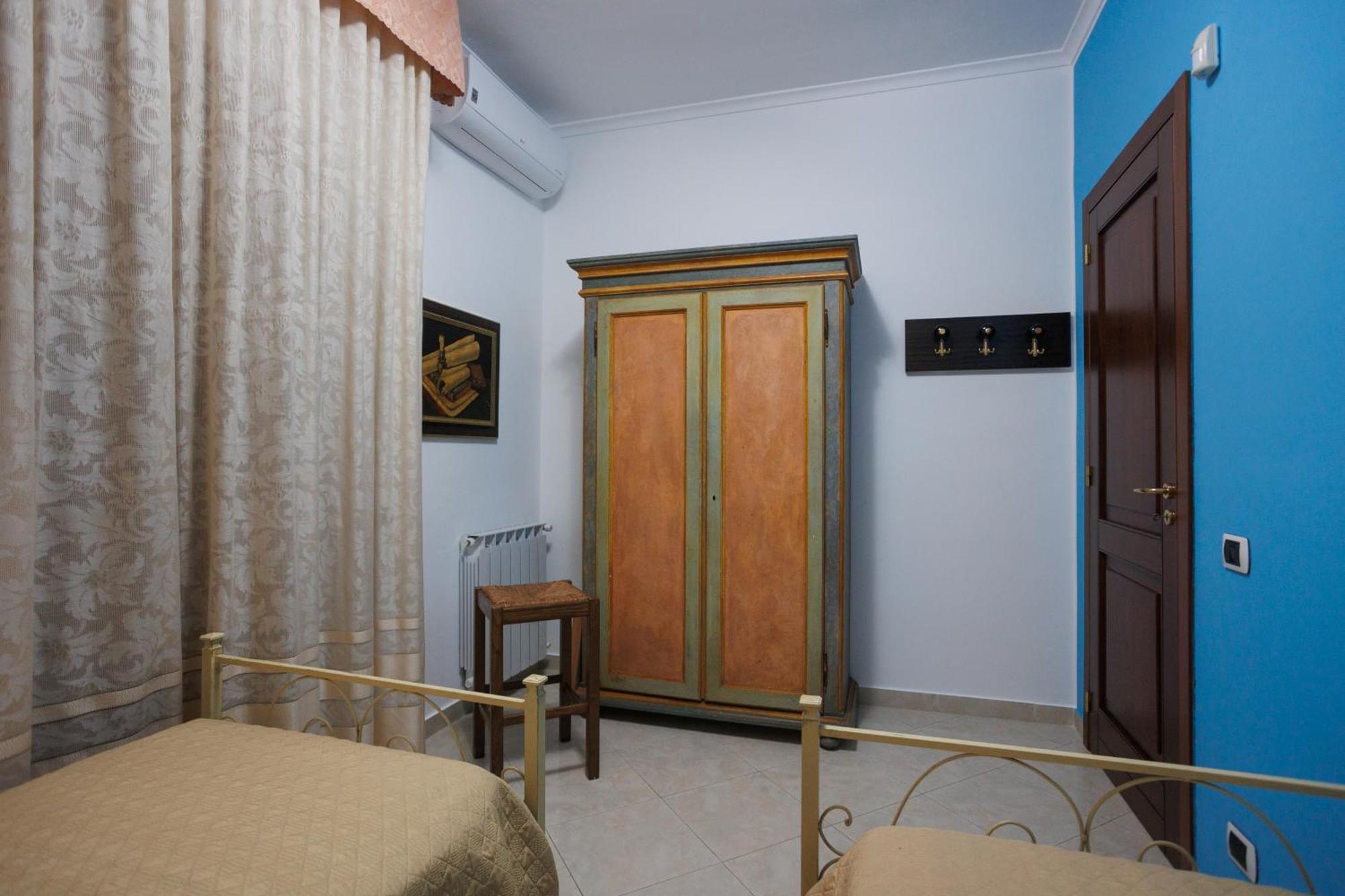 The Lemon Tree House Apartment Scalea Exterior photo