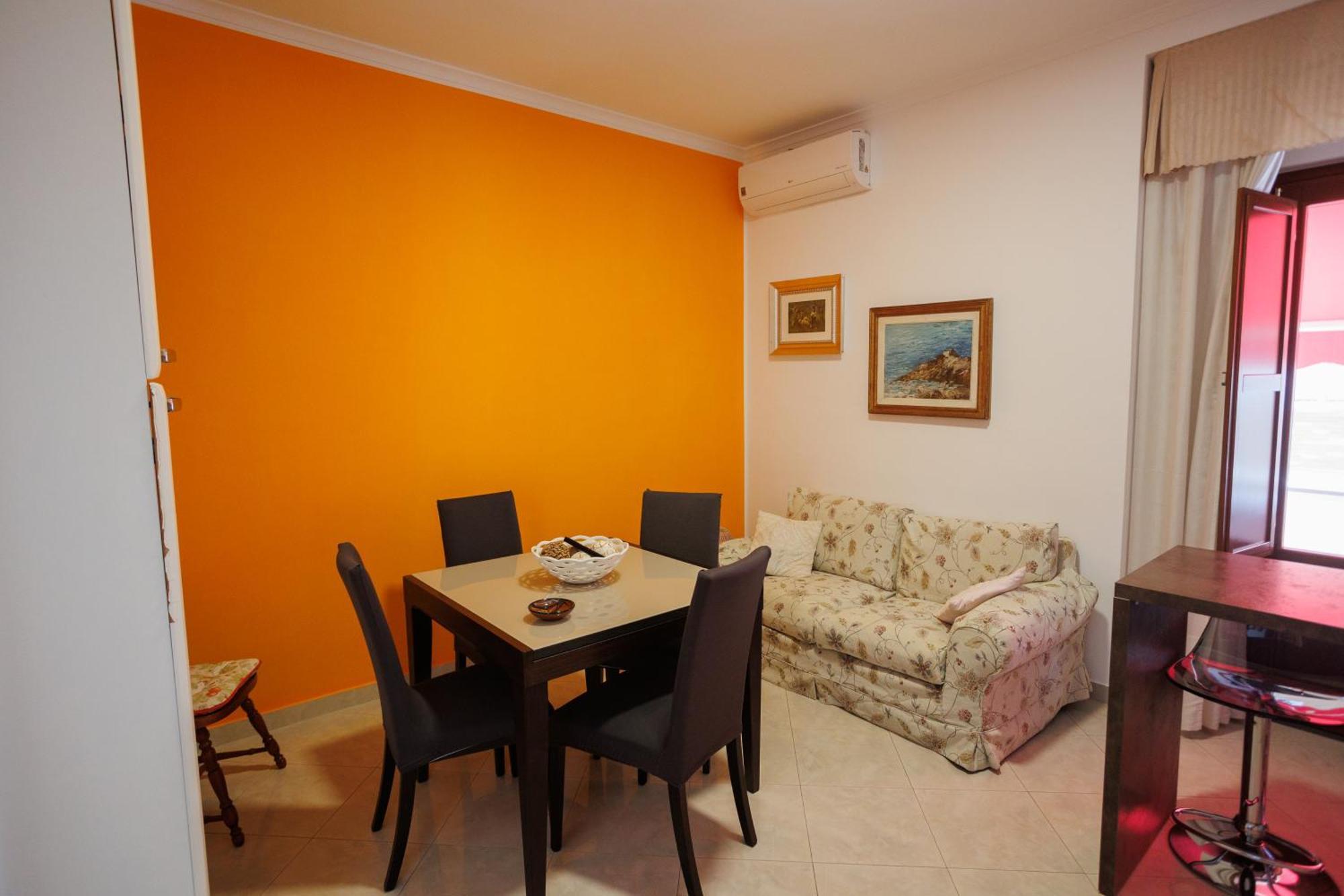 The Lemon Tree House Apartment Scalea Exterior photo